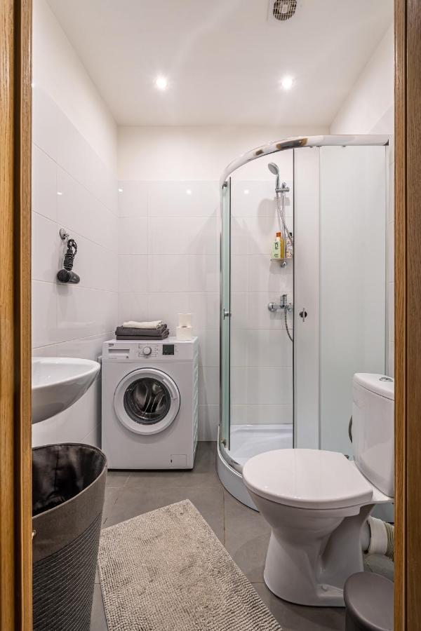 Grizinkalns Residence With Free Parking ريغا المظهر الخارجي الصورة