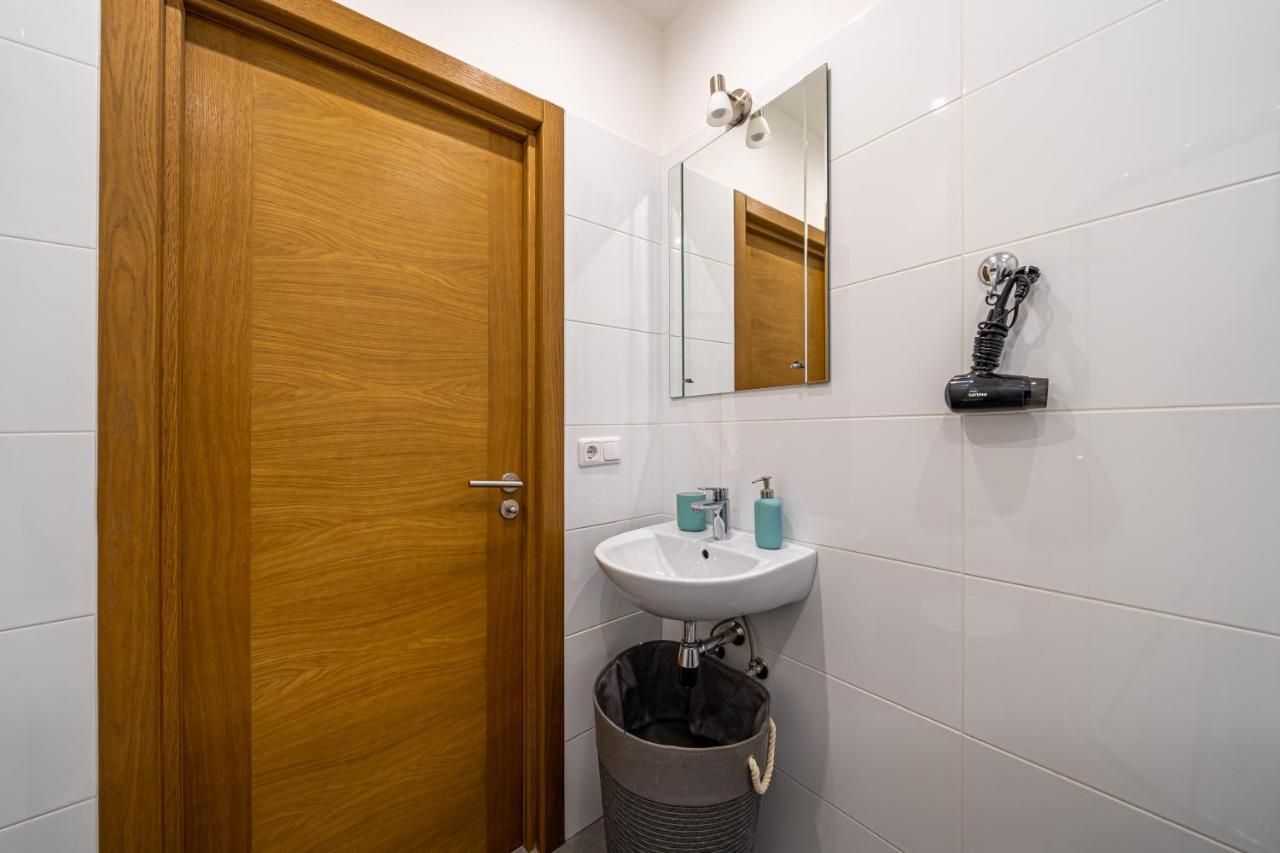 Grizinkalns Residence With Free Parking ريغا المظهر الخارجي الصورة